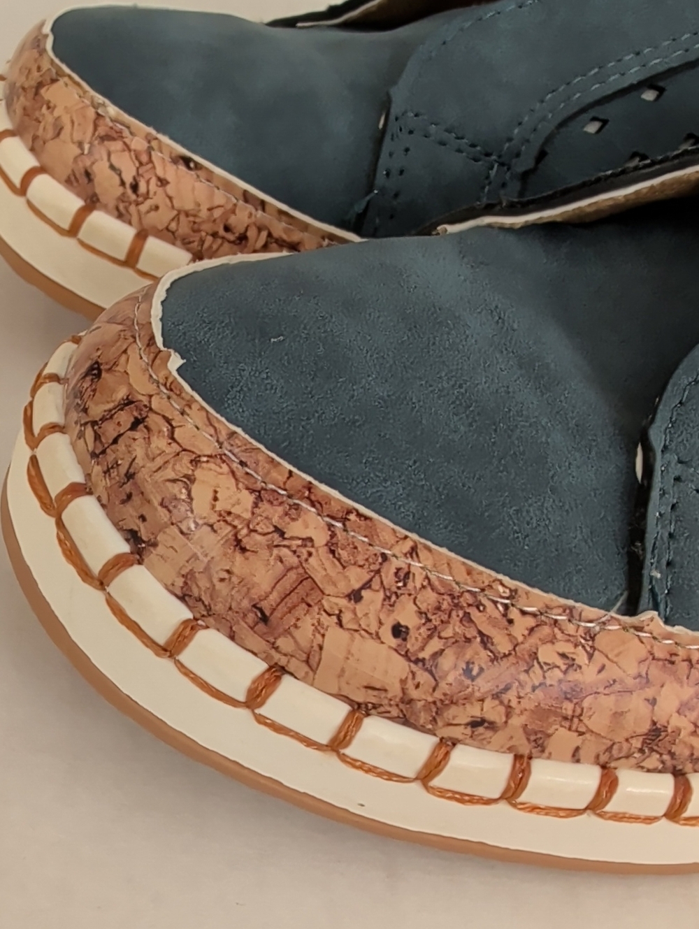Casual Hollow-Out Slip-On Platform Sneakers 8 Blue Rainbow - Picture 6 of 16